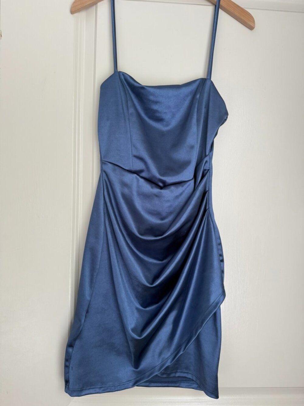 Blue Satin Bodycon Semiformal Dress